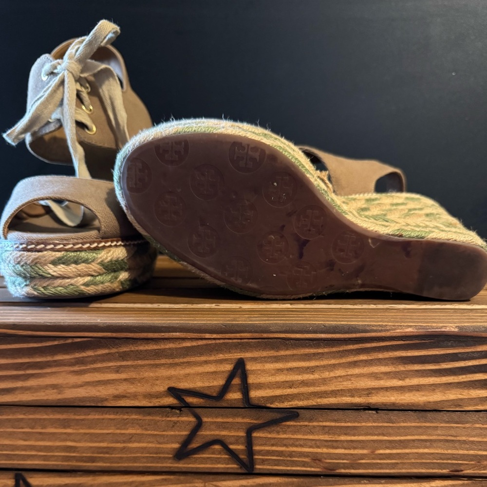 Tory Burch Espadrilles Wedges - Picture 10 of 12